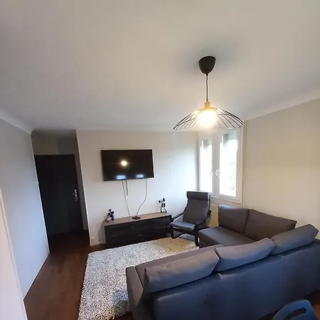 Apartment Hyper Centre, F2 Refait A Neuf Vire (Calvados)