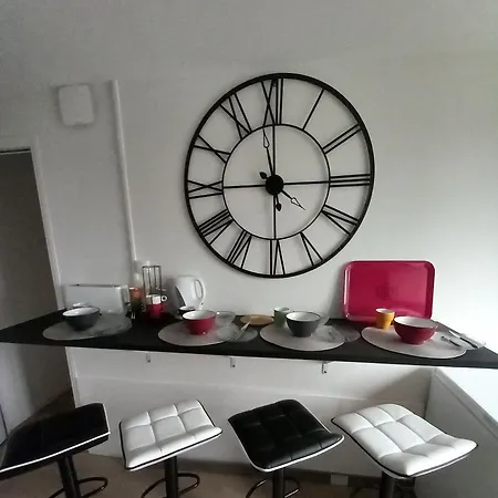 Apartment Hyper Centre, F2 Refait A Neuf Vire (Calvados)